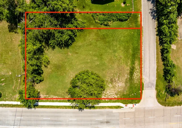 Photo 3 of Land for sale at 122 Williams St, Terrell, TX 75160 | MLS# 21295314 | Listing updated on 2026-09-21