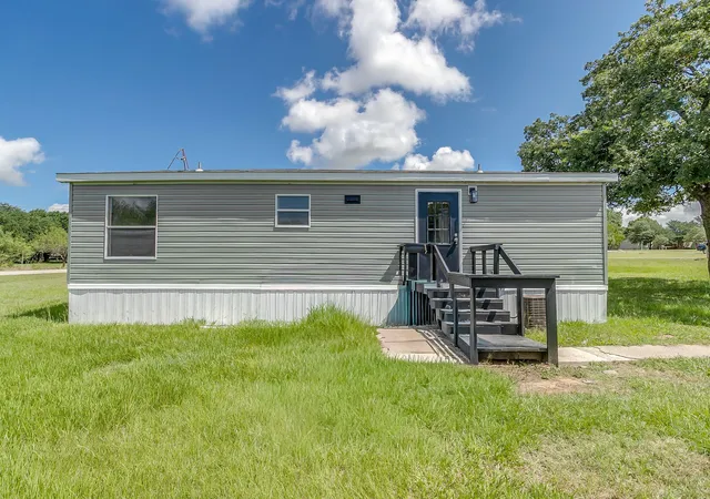 Homes for sale in Joshua, TX | 1001 Lanes, Joshua, TX 76058 | MLS# 21298520