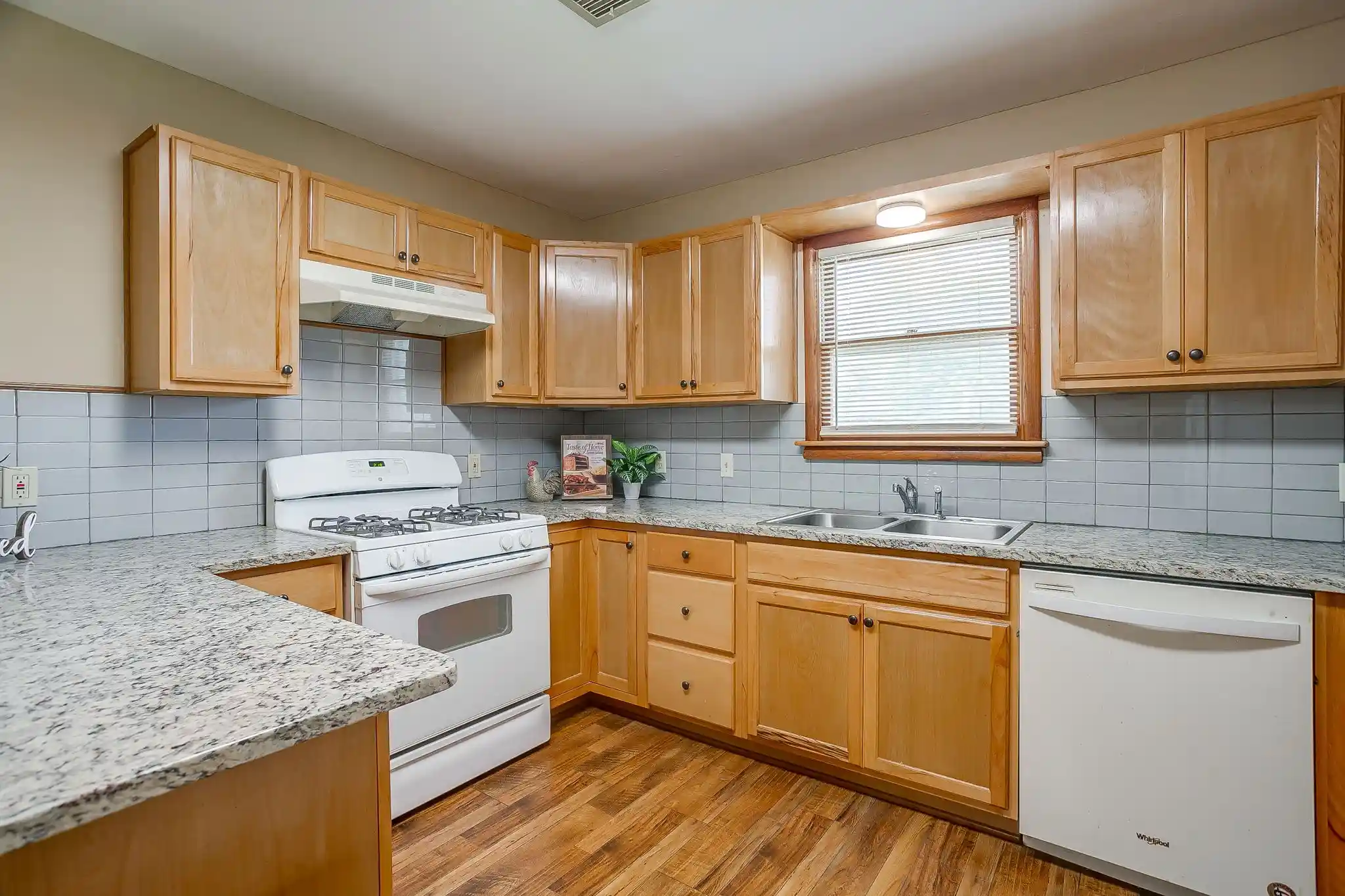 Photo 1 of Single family home for sale at 601 Perry Dr, Fort Worth, TX 76108 | MLS# 21295211 | Listing updated on 2026-10-26