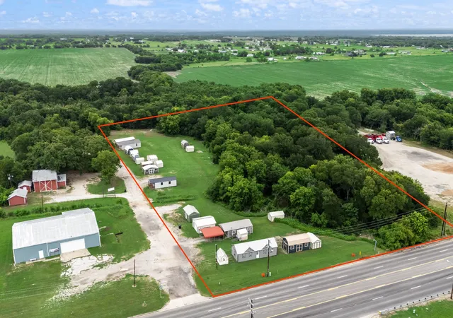 Photo 2 of Land for sale at 766 E Quinlan Pkwy, Quinlan, TX 75474 | MLS# 21298659 | Listing updated on 2026-08-20