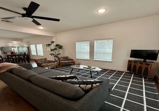 Photo 1 of Single family home for sale at 606 E Woodard St, Denison, TX 75021 | MLS# 21298776 | Listing updated on 2026-10-05