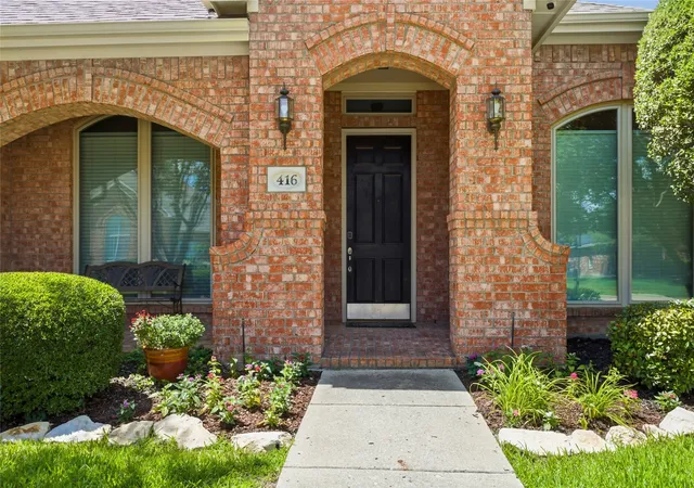 Photo 3 of Sale Pending at 416 Shady Valley Dr, Allen, TX 75002 | MLS# 21297623 | Listing updated on 2026-08-27