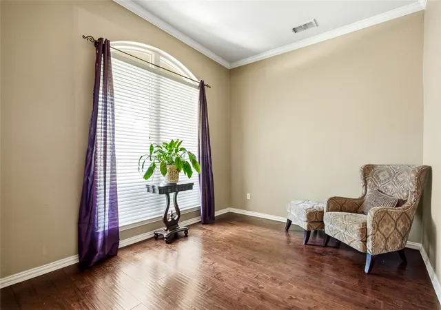 Photo 4 of Sale Pending at 416 Shady Valley Dr, Allen, TX 75002 | MLS# 21297623 | Listing updated on 2026-08-27