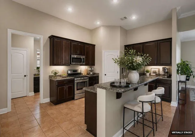 5th image of 329 Camelback Dr, Bossier City, LA 71111 | MLS# 21298598