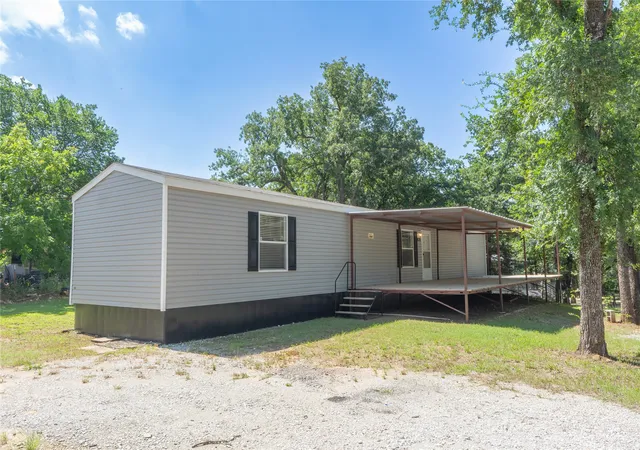 Homes for sale in Valley View, TX | 60 Tecumseh, Valley View, TX 76272 | MLS# 21297962