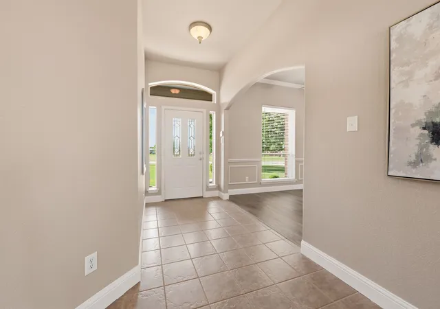 Photo 3 of Single family home for sale at 2717 Aston Meadows Dr, Haslet, TX 76052 | MLS# 21291958 | Listing updated on 2026-08-22