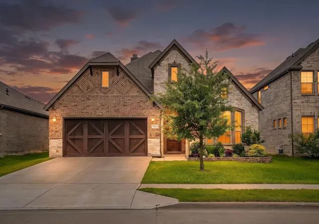 Photo 1 of Single family home for sale at 5141 Cantle Ct, Crowley, TX 76036 | MLS# 21297942 | Listing updated on 2026-07-20