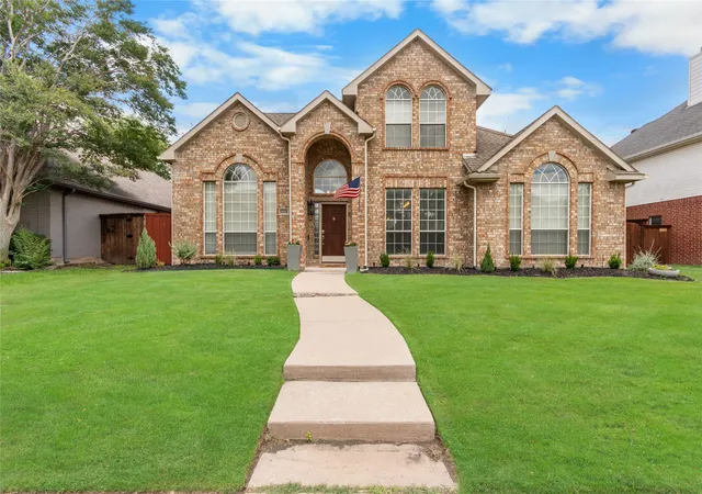 Homes for sale in Frisco, TX | 11224 Pagewynne Dr, Frisco, TX 75035 | MLS# 21295486