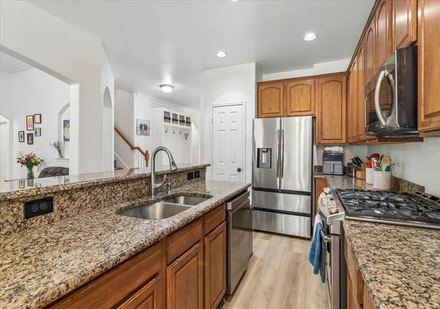 Photo 3 of Sale Pending at 1308 Lazy Ln, Mc Kinney, TX 75072 | MLS# 21294054 | Listing updated on 2026-07-22
