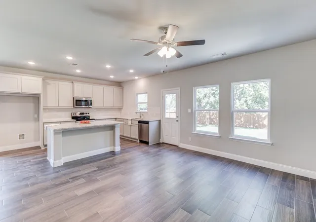 Homes for sale in Van Alstyne, TX | 789 Wa Denton Dr, Van Alstyne, TX 75495 | MLS# 21298929