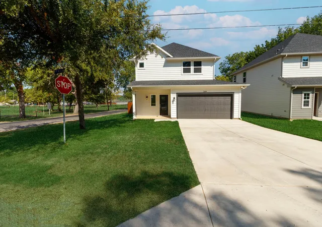 Homes for sale in Van Alstyne, TX | 789 Wa Denton Dr, Van Alstyne, TX 75495 | MLS# 21298929