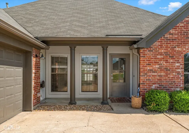 2nd image of 5510 Meadowsweet Cir, Bossier City, LA 71112 | MLS# 21298919