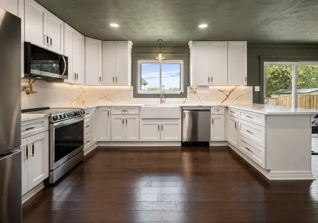 Photo 3 of Single family home for sale at 1289 S Waco St, Van Alstyne, TX 75495 | MLS# 21299106 | Listing updated on 2026-08-29