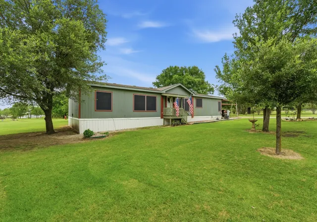 Homes for sale in Alvarado, TX | 9616 Kelly Ln, Alvarado, TX 76009 | MLS# 21297744