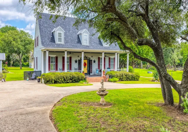 Photo 3 of Single family home for sale at 1275 Old Reno Rd, Springtown, TX 76082 | MLS# 21294711 | Listing updated on 2026-08-22