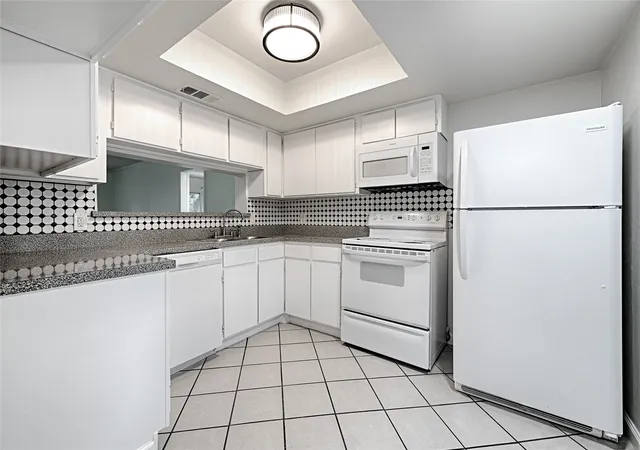 3rd image of 4561 N Oconnor, Irving, TX 75062