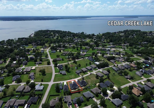 Homes for sale in Gun Barrel City, TX | 306 Backlash Dr, Gun Barrel City, TX 75156 | MLS# 21298721