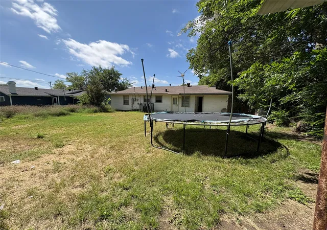Homes for sale in Haltom City, TX | 5235 Stanley Keller Rd, Haltom City, TX 76117 | MLS# 21297064