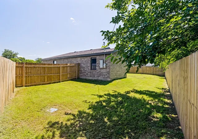 Homes for sale in De Leon, TX | 840 Buck Board Dr, De Leon, TX 76444 | MLS# 21299258