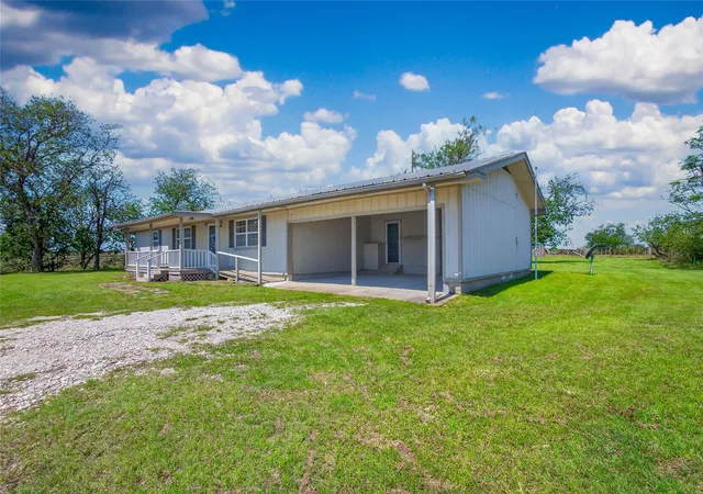 Homes for sale in Jonesboro, TX | 1350 County Road 414, Jonesboro, TX 76538 | MLS# 21299328