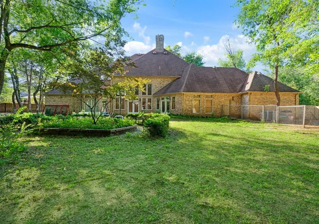 Photo 2 of Single family home for sale at 3170 Stacy Ln, Paris, TX 75460 | MLS# 21298823 | Listing updated on 2026-08-26