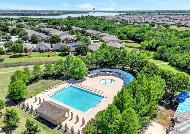 Homes for sale in Little Elm, TX | 2409 Michelle Creek Dr, Little Elm, TX 75068 | MLS# 21296888
