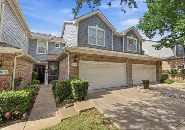 Photo 2 of Townhouse for sale at 3029 Rolling Meadow Dr, Plano, TX 75025 | MLS# 21299589 | Listing updated on 2026-08-22