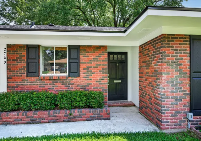 Photo 4 of Single family home for sale at 2709 Ridge Lake Dr, Shreveport, LA 71109 | MLS# 21296864 | Listing updated on 2026-07-15