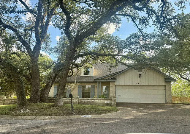 Photo 1 of Single family home for sale at 4613 Westchester Dr, Waco, TX 76710 | MLS# 21299384 | Listing updated on 2026-07-15