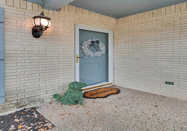Photo 3 of Single family home for sale at 4613 Westchester Dr, Waco, TX 76710 | MLS# 21299384 | Listing updated on 2026-07-15