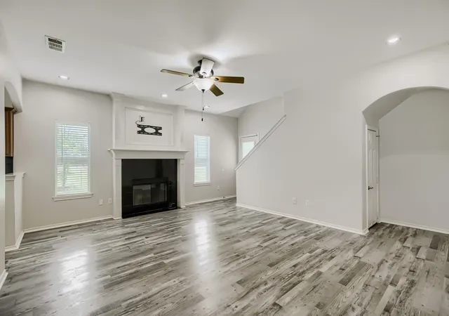 Photo 4 of Single family home for sale at 131 Avalon Dr, Princeton, TX 75407 | MLS# 21263323 | Listing updated on 2026-09-29