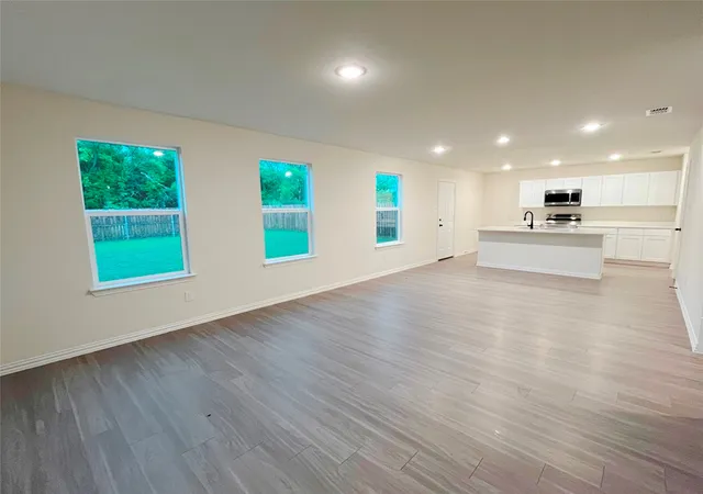 Photo 4 of Single family home for sale at 106 Doma Ave, Greenville, TX 75402 | MLS# 21299708 | Listing updated on 2026-09-22