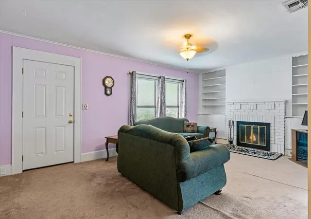 Photo 3 of Single family home for sale at 432 W High St, Wills Point, TX 75169 | MLS# 21290638 | Listing updated on 2026-08-26
