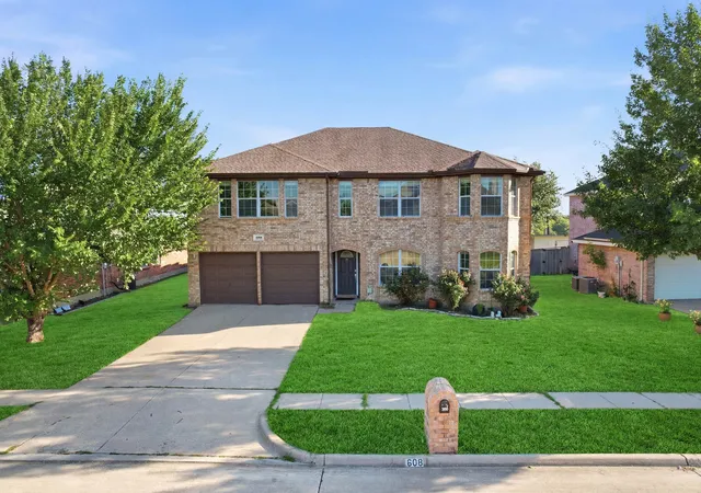 Photo 3 of Single family home for sale at 608 Love Ln, Royse City, TX 75189 | MLS# 21267876 | Listing updated on 2026-09-01