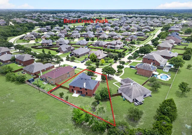 Photo 3 of Single family home for sale at 1503 Quail Ridge Dr, Cedar Hill, TX 75104 | MLS# 21294337 | Listing updated on 2026-07-24