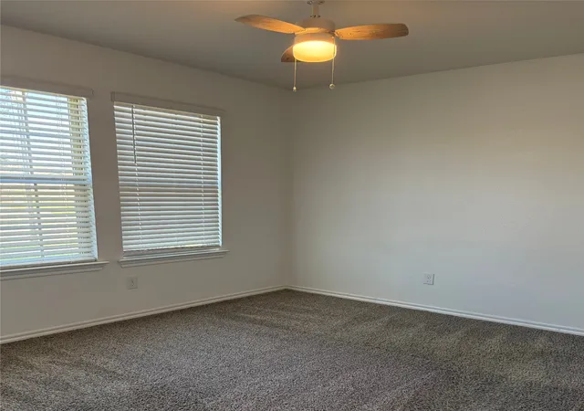 Photo 4 of Single family home for sale at 1305 Fieldstone Ct, Royse City, TX 75189 | MLS# 21299856 | Listing updated on 2026-06-25