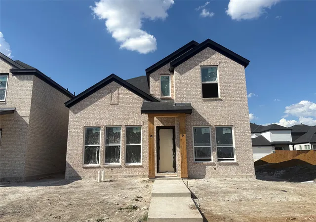 Photo 1 of Townhouse for sale at 11512 Empress Dr, Frisco, TX 75035 | MLS# 21299859 | Listing updated on 2026-10-04