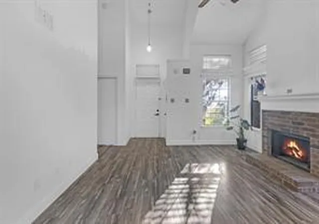 Photo 3 of Single family home for sale at 4937 Lomax Dr, Dallas, TX 75227 | MLS# 21299877 | Listing updated on 2026-07-23