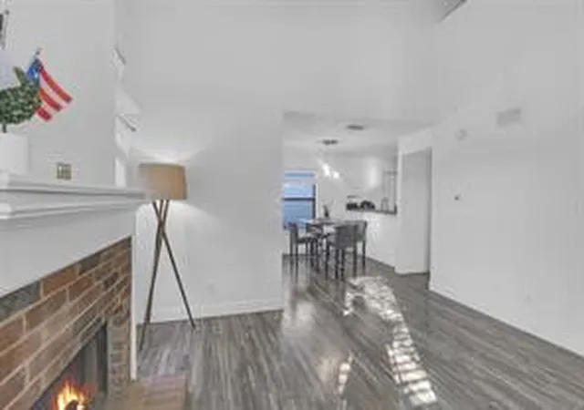 Photo 4 of Single family home for sale at 4937 Lomax Dr, Dallas, TX 75227 | MLS# 21299877 | Listing updated on 2026-07-23