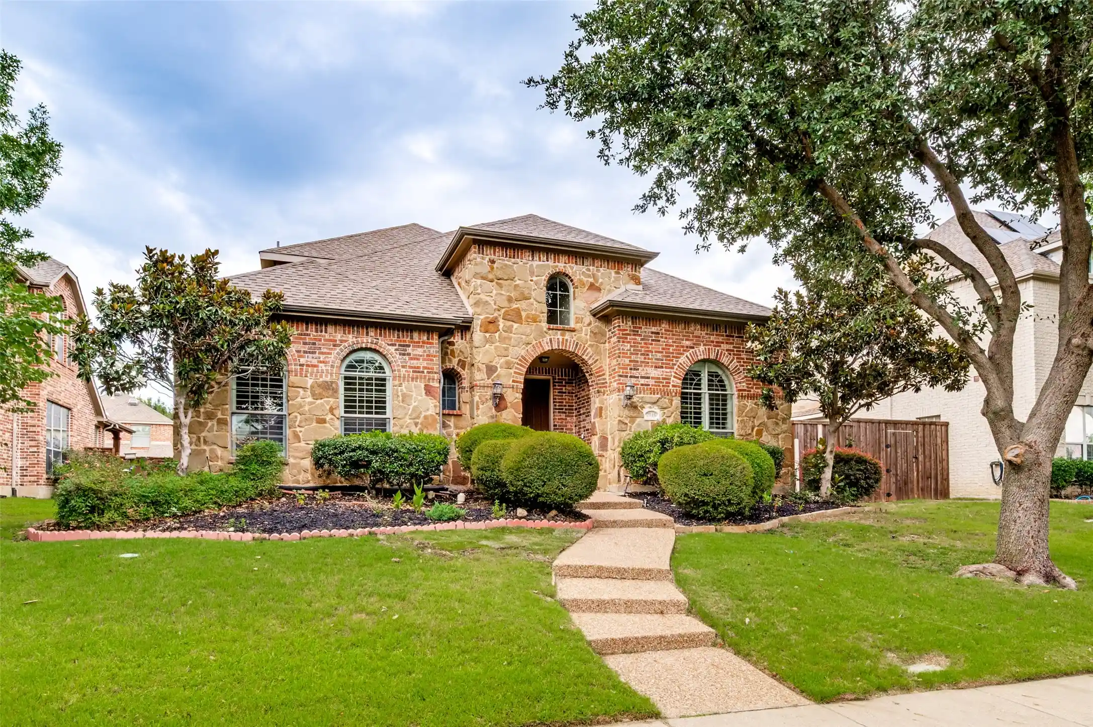 Photo 1 of Single family home for sale at 2848 Forest Manor Dr, Frisco, TX 75034 | MLS# 21291350 | Listing updated on 2026-06-12