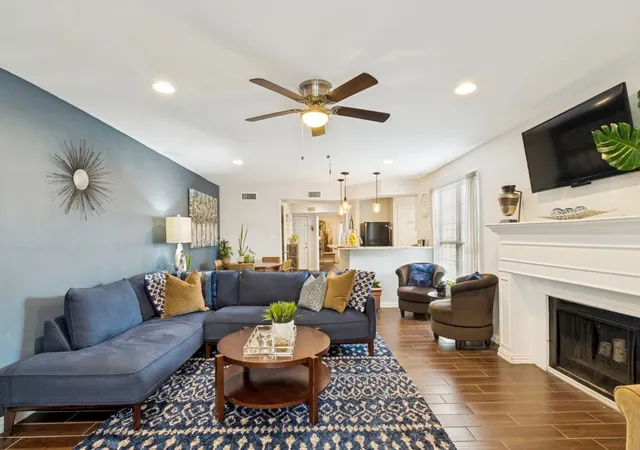 Photo 4 of Townhouse for sale at 9405 Timberleaf Dr, Dallas, TX 75243 | MLS# 21295306 | Listing updated on 2026-08-26