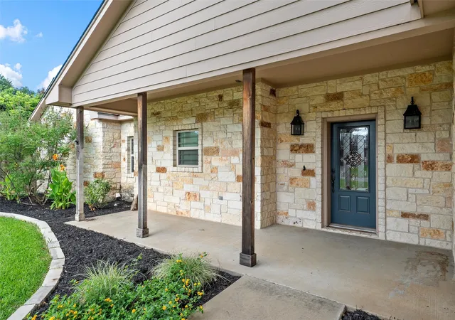 Photo 3 of Single family home for sale at 1509 N Reagan St, West, TX 76691 | MLS# 21299829 | Listing updated on 2026-07-25