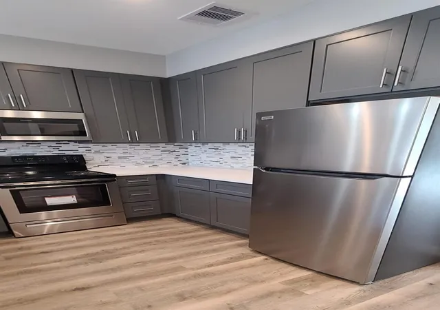 Photo 4 of House for sale at 9114 Caddo Rd #A & B, Houston, TX 77078 | MLS# 21298954 | Listing updated on 2026-08-30