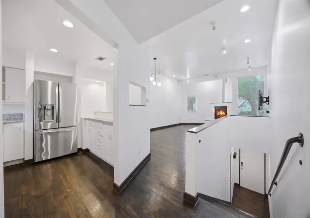 Photo 3 of Sale Pending at 4241 Buena Vista St #2, Dallas, TX 75205 | MLS# 21297782 | Listing updated on 2026-08-30