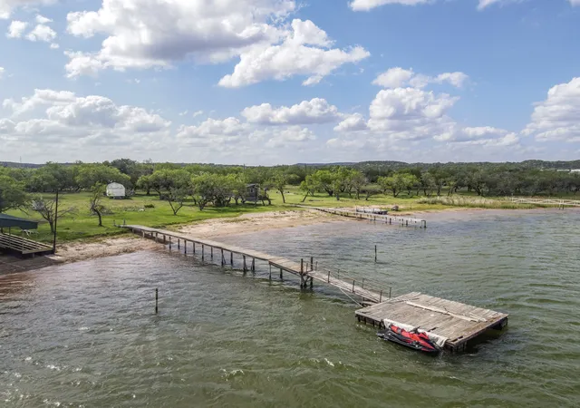 Homes for sale in Possum Kingdom Lake, TX | 3500 Hog Bnd #48, Possum Kingdom Lake, TX 76449 | MLS# 21257709