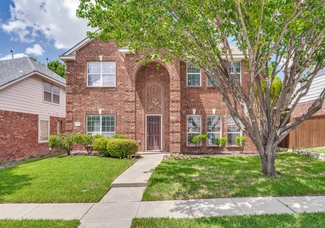 Photo 2 of Single family home for sale at 7708 Loma Alta Trl, Mc Kinney, TX 75070 | MLS# 21299983 | Listing updated on 2026-08-22