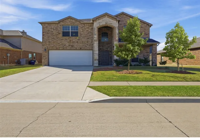 Homes for sale in Little Elm, TX | 15009 Lone Spring Dr, Little Elm, TX 75068 | MLS# 21287471