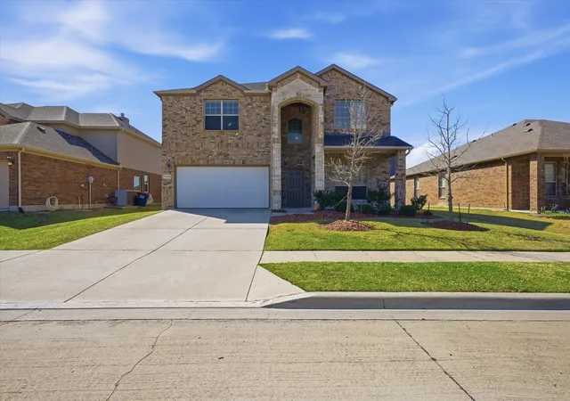 Homes for sale in Little Elm, TX | 15009 Lone Spring Dr, Little Elm, TX 75068 | MLS# 21287471