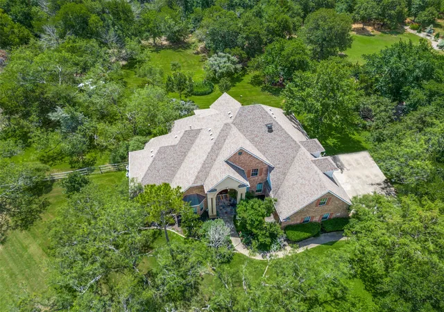 Photo 1 of Single family home for sale at 341 Onyx Dr, Little Elm, TX 75068 | MLS# 21299837 | Listing updated on 2026-10-07