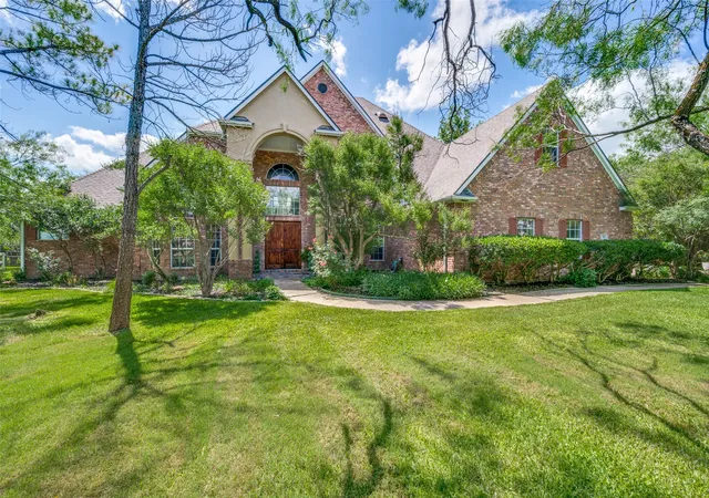 Photo 2 of Single family home for sale at 341 Onyx Dr, Little Elm, TX 75068 | MLS# 21299837 | Listing updated on 2026-10-07